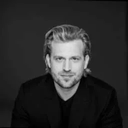 Tillman Schulz, Angel Investor