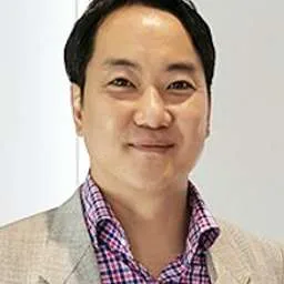 Tae Shik Shin