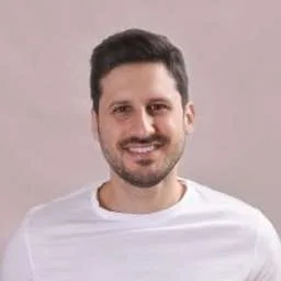 Alejandro Zecler