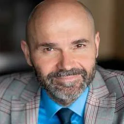 Tomasz Trzósło, Angel Investor