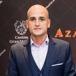 Mikel López, Angel Investor