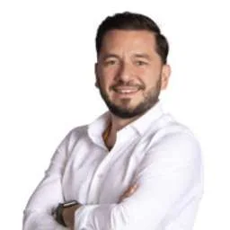 AHMET CEZAYİRLİOĞLU, Angel Investor