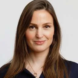 Lena Hackelöer