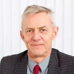 Conny Holm