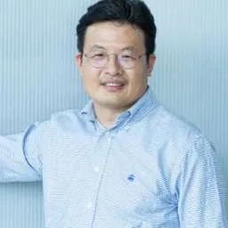 Dong Yun Lee