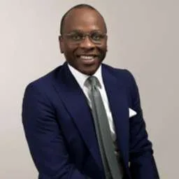 Niyi Adenubi