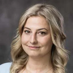 Annette Lovasova