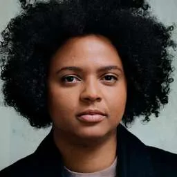 Dora Osinde, Angel Investor