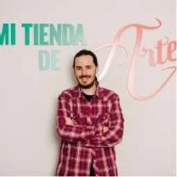 Victor Juarez, CEO at Mi Tienda de Arte