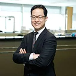 Min Q Kim