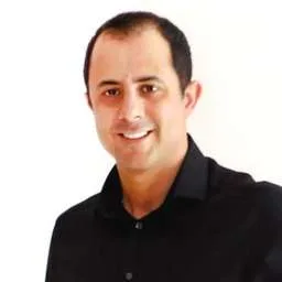 Reza Sabernia