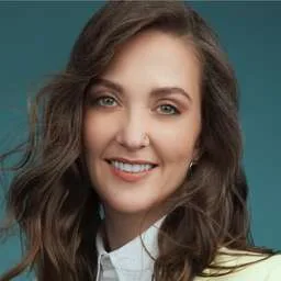 Julie Wolf
