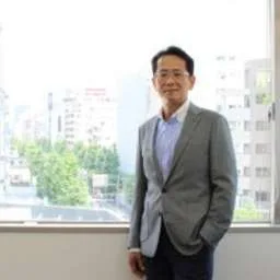 Hideyuki Kina