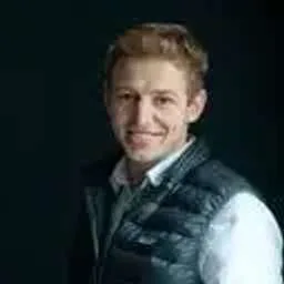 Piotr Saczuk, Angel Investor