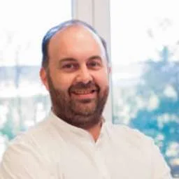 Iván Fuentes