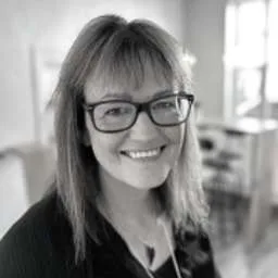 Gill Holtom