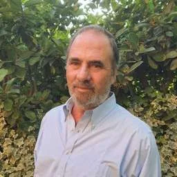 Samuel Lira, Angel Investor