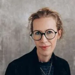 Alexandra Kohlmann, Angel Investor