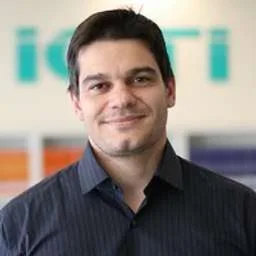 Vinícius Bozzi Nonato