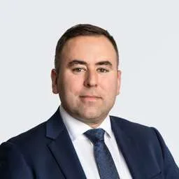 Justin Lord