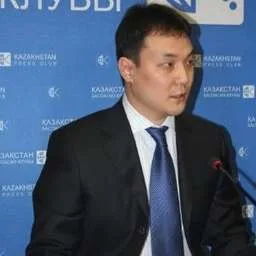 Askar Dostiyarov, Angel Investor