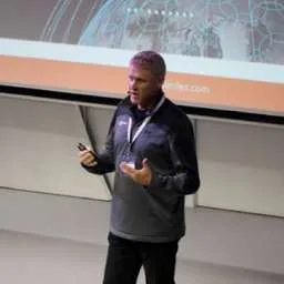 Colin Iles