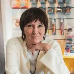 Annemie Van de Casteele, Angel Investor