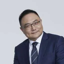 Zhenyu Luo