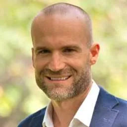 Dirk Holshausen