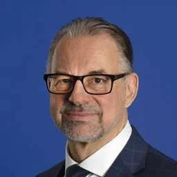 Josef Aschbacher