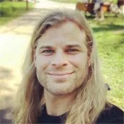 Lasse Stokholm, Co-Founder and CEO at Zenfit