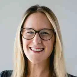 Gillian Heltai