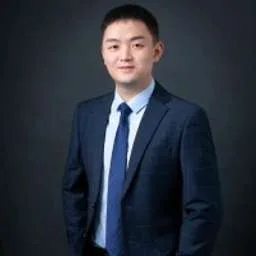 Kuan Yang