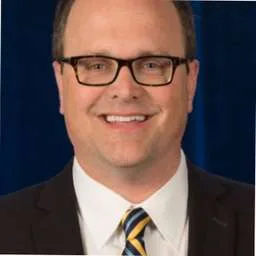 Robb Origer