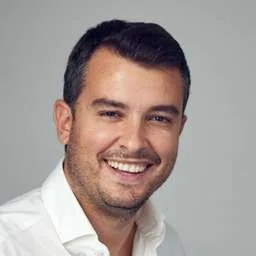Francesco Zaccariello, CEO & Founder at eFarma.com