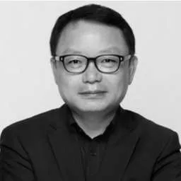 Longzhong Yang