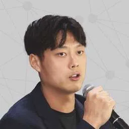 James Zhang