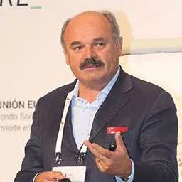 Oscar Farinetti, Co-Founder & Owner at Eataly Net