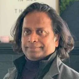 Giri Athuluru