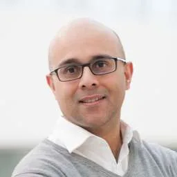 Vijay Curthan