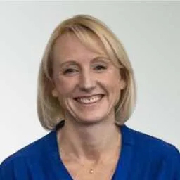 Joanne Holland