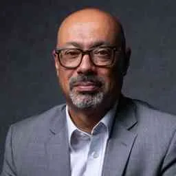 Hatem Dowidar, Non-Executive Director at Vodafone
