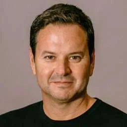 Carlos Rousseau