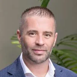 Michael Schmidt