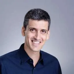 Yoav Naveh