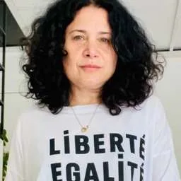 Laura Santamaria