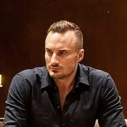 Jarek Tkaczyk
