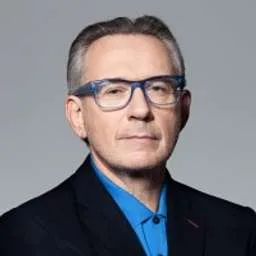 Cezary Stypułkowski
