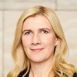 Janelle Hopkins
