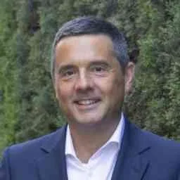 Alejandro Martinez Peon, Angel Investor